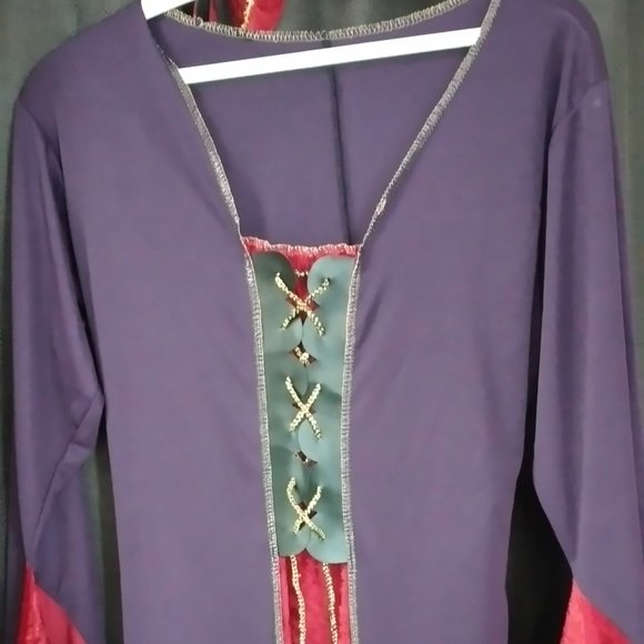 Princess/Maid marrion Dress - Picture 1 of 3